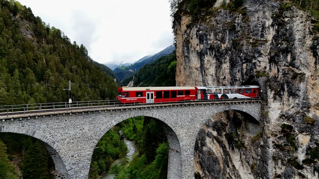 swiss-train-0